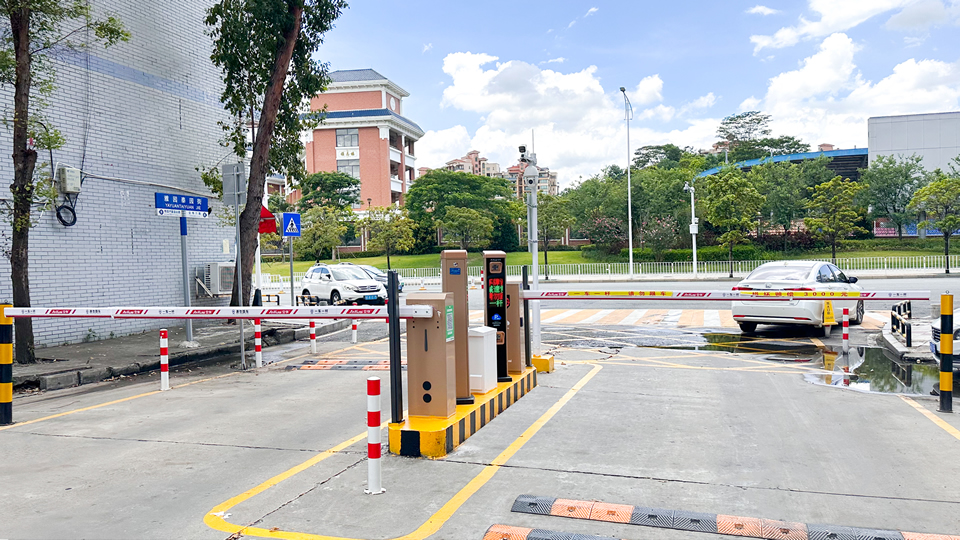 道閘場景應(yīng)用